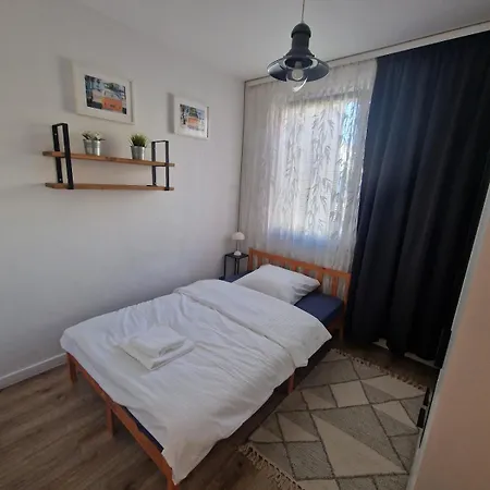 Apartament Na Szewskiej - Self Check In Głogów
